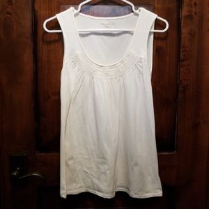 Eddie Bauer sleeveless top